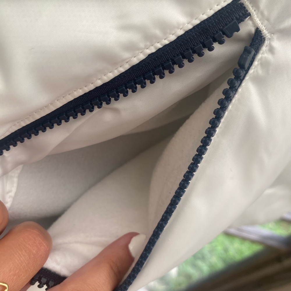 Gap Puffer Coat - image 8